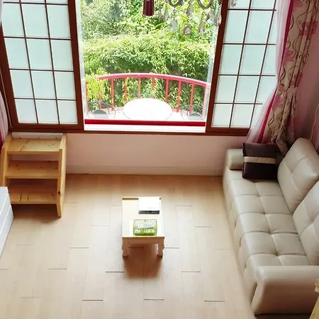 Dreaming Forest Pension Seogwipo Room photo